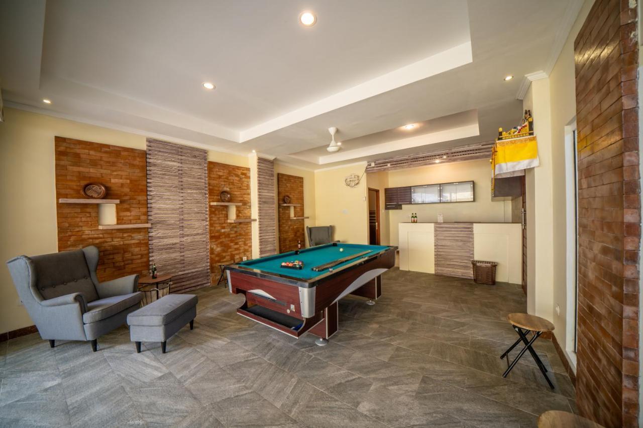 Padma Lodge Legian 塞米亚克 外观 照片