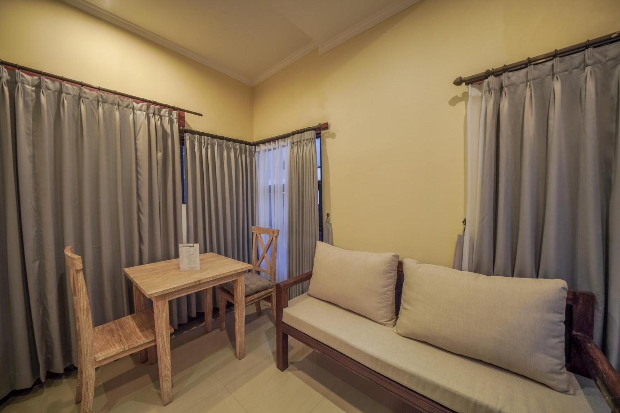 Padma Lodge Legian 塞米亚克 客房 照片